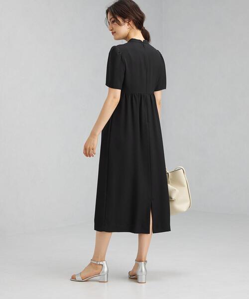 green label relaxing（グリーンレーベルリラクシング）の「D GB ハイネック キリカエ ギャザー [ワンピース]（ワンピース・レディース・ブラック/ベージュ・FREE）」の4枚目の写真