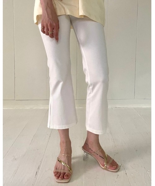 DAIS-Y（デイジー）の「低身長さん向けストレッチスリットフレアパンツ（その他パンツ・レディース・チェック/ブラック/ホワイト・FREE）」の2枚目の写真