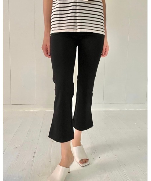 DAIS-Y（デイジー）の「低身長さん向けストレッチスリットフレアパンツ（その他パンツ・レディース・チェック/ブラック/ホワイト・FREE）」の3枚目の写真