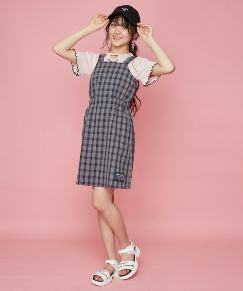 JENNI love（ジェニィラブ）の「チャーム付きメローテレコTシャツ（Tシャツ/カットソー・キッズ・サックスブルー/ブラック/ピンク・130cm/160cm/150cm/140cm）」の9枚目の写真