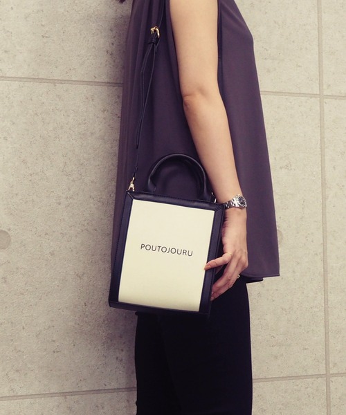 POUTOJOURU（ポートジュール）の「【ポートジュール】　スクエアミニトートバッグ　２WAYショルダー（トートバッグ・レディース・アイボリー/ブラック/キャメル・FREE）」の4枚目の写真