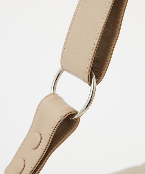 GALLARDAGALANTE（ガリャルダガランテ）の「2WAYラウンドギャザーバッグ（ショルダーバッグ・レディース・ブラック/ベージュ・FREE）」の17枚目の写真