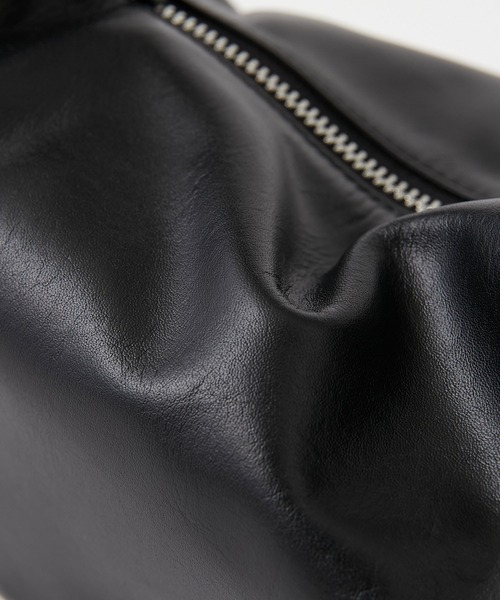 GALLARDAGALANTE（ガリャルダガランテ）の「2WAYラウンドギャザーバッグ（ショルダーバッグ・レディース・ブラック/ベージュ・FREE）」の8枚目の写真