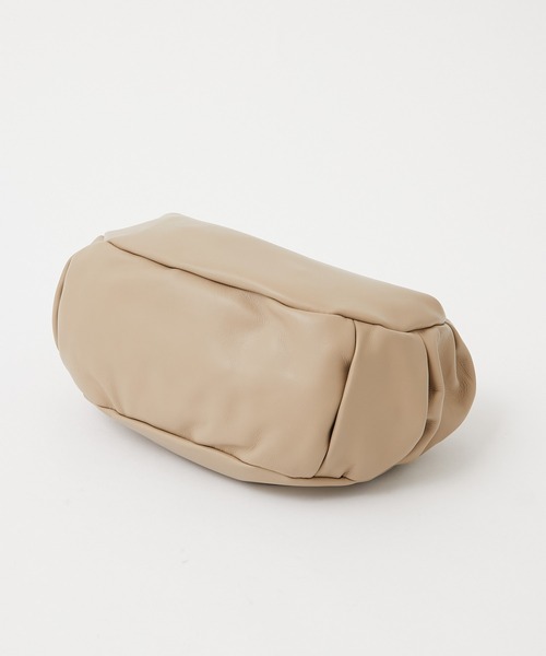 GALLARDAGALANTE（ガリャルダガランテ）の「2WAYラウンドギャザーバッグ（ショルダーバッグ・レディース・ブラック/ベージュ・FREE）」の12枚目の写真