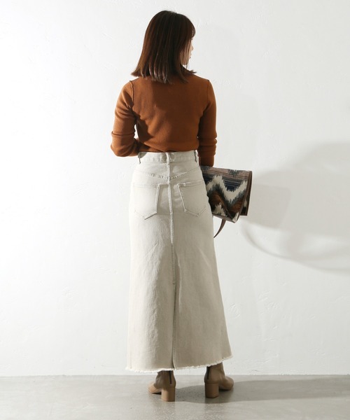 JOURNAL STANDARD（ジャーナルスタンダード）の「ウォッシャブルウールリブクルーネック◆（ニット/セーター・レディース・ブラウン/ホワイト/ブラック/ベージュ・FREE）」の11枚目の写真