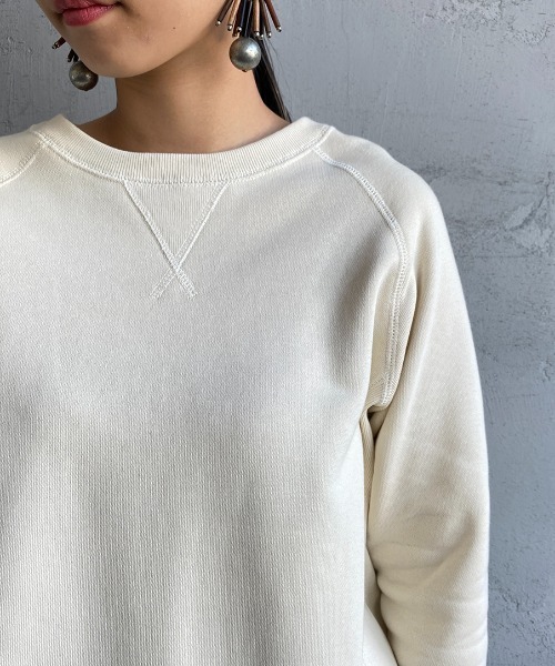 MICA&DEAL（マイカ＆ディール）の「[MICA&DEAL/マイカアンドディール] コットン裏毛 ラグランスウェットプルオーバー（スウェット・レディース・ブラック/オフホワイト/グレー系その他・40/38/36）」の20枚目の写真