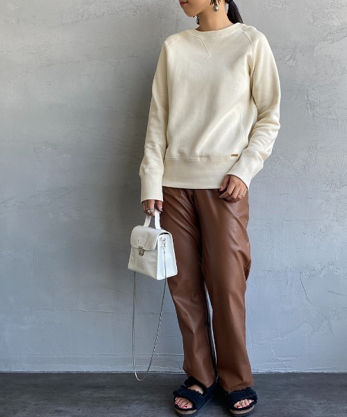 MICA&DEAL（マイカ＆ディール）の「[MICA&DEAL/マイカアンドディール] コットン裏毛 ラグランスウェットプルオーバー（スウェット・レディース・ブラック/オフホワイト/グレー系その他・40/38/36）」の19枚目の写真