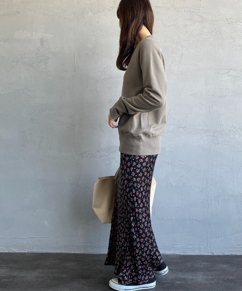 MICA&DEAL（マイカ＆ディール）の「[MICA&DEAL/マイカアンドディール] コットン裏毛 ラグランスウェットプルオーバー（スウェット・レディース・ブラック/オフホワイト/グレー系その他・40/38/36）」の17枚目の写真