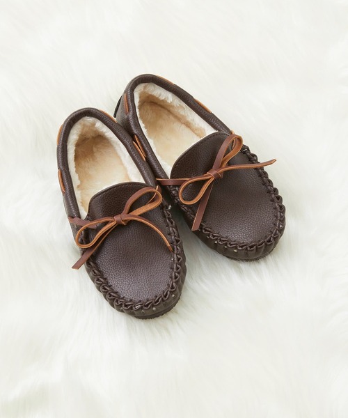 mooimooi（モーイモーイ）の「ベビー&キッズ モカシン（モカシン/デッキシューズ・キッズ・ブラック/ブラウン/キャメル/スモークピンク/グレイッシュベージュ/アイボリー/チャコールグレー・16.0cm/17.0cm/18.0cm/19.0cm/20.0cm/21.0cm）」の12枚目の写真