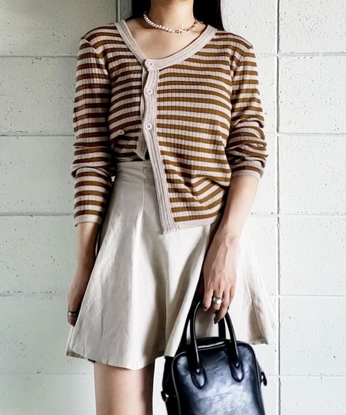 me+em select（ミームセレクト）の「【数量限定販売】釦スリットリブボーダートップス（カーディガン/ボレロ・レディース・ブラウン/ブラック/グレー/グリーン・FREE）」の3枚目の写真