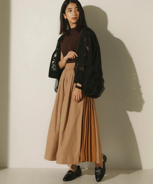 Bou Jeloud(ブージュルード)の「サイドプリーツワイドパンツ(その他パンツ・レディース・チャコールグレー/モカ・38)」の14枚目の写真