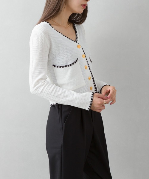 SpRay(スプレイ)の「金ボタンカーディガン(カーディガン/ボレロ・レディース・ブラック/アイボリー・FREE)」の7枚目の写真