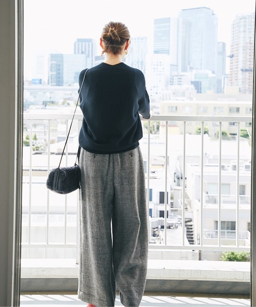 RIVE DROITE（リヴドロワ）の「毎シーズン人気の定番アイテム　ウール100バックボリュームニット（ニット/セーター・レディース・オフホワイト/ブラック/ピンク/ミント/バイオレット・FREE）」の7枚目の写真