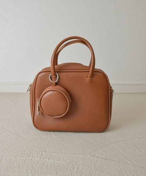 tukn.（トゥクン）の「ポーチ付き2wayスクエアショルダーバッグ（ショルダーバッグ・レディース・ブラック/ブラウン/キャメル/アイボリー・FREE）」の11枚目の写真