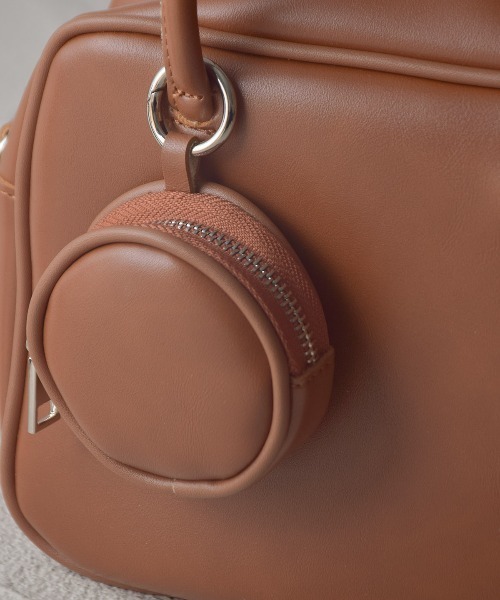 tukn.（トゥクン）の「ポーチ付き2wayスクエアショルダーバッグ（ショルダーバッグ・レディース・ブラック/ブラウン/キャメル/アイボリー・FREE）」の14枚目の写真