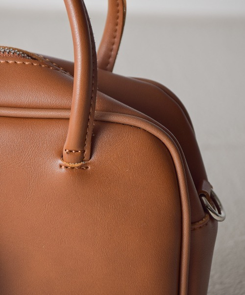 tukn.（トゥクン）の「ポーチ付き2wayスクエアショルダーバッグ（ショルダーバッグ・レディース・ブラック/ブラウン/キャメル/アイボリー・FREE）」の16枚目の写真