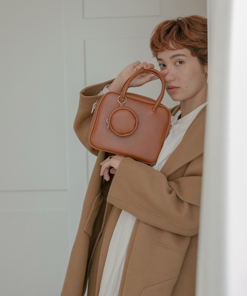 tukn.（トゥクン）の「ポーチ付き2wayスクエアショルダーバッグ（ショルダーバッグ・レディース・ブラック/ブラウン/キャメル/アイボリー・FREE）」の20枚目の写真