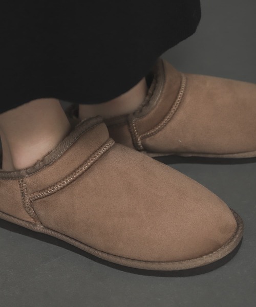 SENSE OF PLACE by URBAN RESEARCH(センスオブプレイスバイアーバンリサーチ)の「エコムートンサボシューズ(その他シューズ・レディース・ブラック/モカ・MEDIUM/LARGE/SMALL)」の5枚目の写真