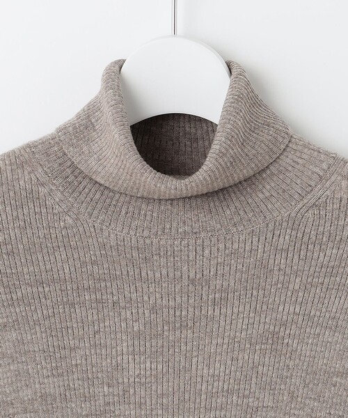 J.PRESS(ジェイプレス)の「【洗える】WORSTED CHINE WOOL ハイネック ニット(ニット/セーター・レディース・ダークブラウン系/ベージュ系/グレー系・T15/T13)」の14枚目の写真