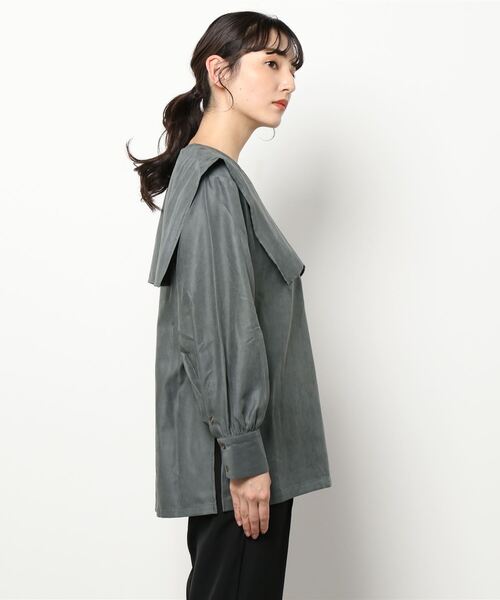 CAPRICIEUX LE'MAGE(カプリシューレマージュ)の「スクエアカラーシャツ(シャツ/ブラウス・レディース・グリーン/チャコールグレー/オフホワイト・FREE)」の4枚目の写真