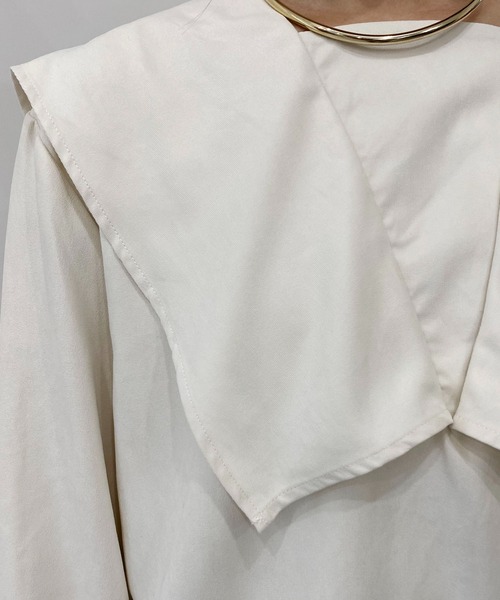 CAPRICIEUX LE'MAGE(カプリシューレマージュ)の「スクエアカラーシャツ(シャツ/ブラウス・レディース・グリーン/チャコールグレー/オフホワイト・FREE)」の11枚目の写真