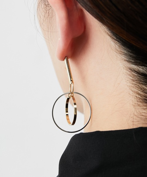 ear PAPILLONNER（イアパピヨネ）の「縦直サークルピアス（ピアス（片耳用）・レディース・シルバー×ゴールド・FREE）」の5枚目の写真