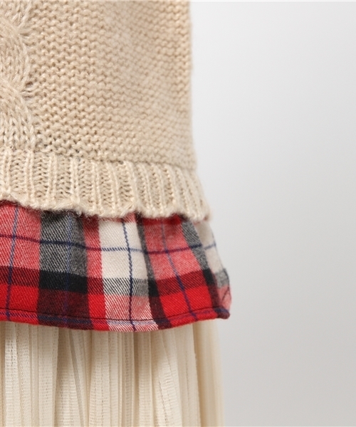 axes femme(アクシーズファム)の「ネルシャツレイヤード風プルオーバー(ニット/セーター・レディース・ベージュ/ネイビー/ブラック・MEDIUM)」の9枚目の写真