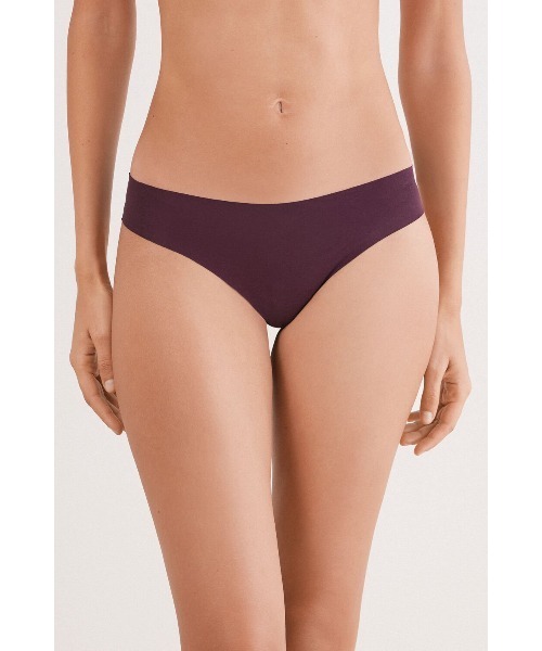 Intimissimi(インティミッシミ)の「コットン シームレス ブラジリアン 【ウェアに響きにくい・蒸れにくい・ソフトな肌ざわり・体にフィット】(ショーツ・レディース・ブラック/ベージュ/ブルー/ヘザーグレー/キナリ/セージグリーン/ホワイト/ワイン/ダークインディゴブルー/バーガンディー/チェリーピンク/カーキ/ライトブルー/ライラック・S/M/L)」の13枚目の写真