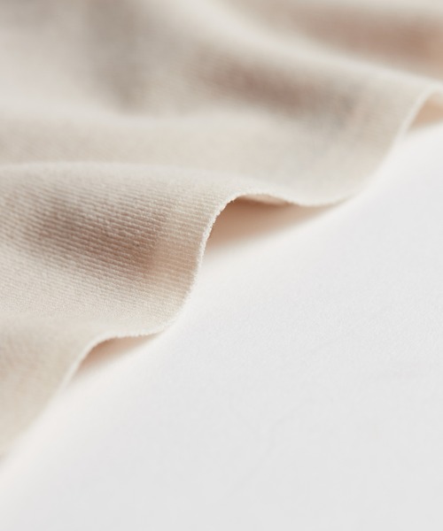 Intimissimi(インティミッシミ)の「コットン シームレス ブラジリアン 【ウェアに響きにくい・蒸れにくい・ソフトな肌ざわり・体にフィット】(ショーツ・レディース・ブラック/ベージュ/ブルー/ヘザーグレー/キナリ/セージグリーン/ホワイト/ワイン/ダークインディゴブルー/バーガンディー/チェリーピンク/カーキ/ライトブルー/ライラック・S/M/L)」の20枚目の写真