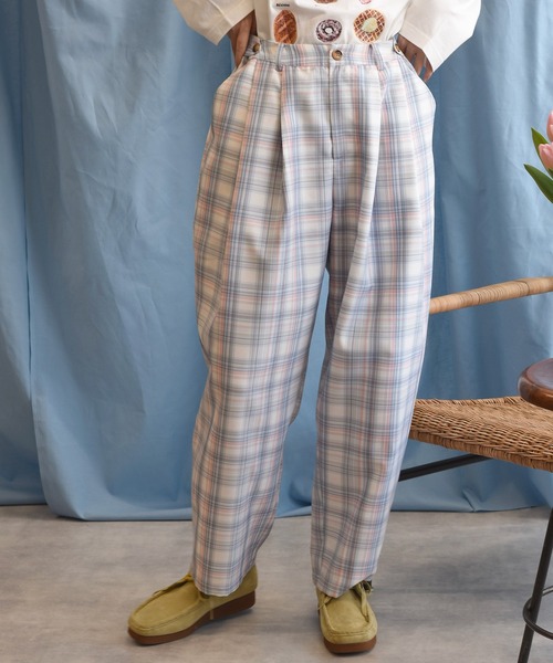 Alley by w closet(アリーバイダブルクローゼット)の「【Alley】【サイズ調整できる】チェックタックパンツ(スラックス・レディース・ピンク/ブルー・FREE)」の11枚目の写真