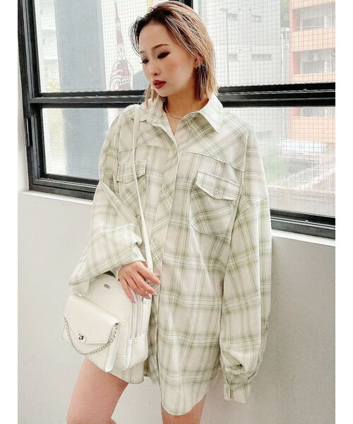 GYDA（ジェイダ）の「【WEB限定】LOOSEチェックシャツ（シャツ/ブラウス・レディース・ベージュ/オフホワイト/ミント・FREE）」の6枚目の写真