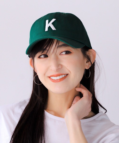 14+(イチヨンプラス)の「イニシャル刺繍ローキャップ(キャップ・レディース・ブラック/ベージュ/ネイビー/ブラウン/グレー/レッド/グリーン・FREE)」の5枚目の写真