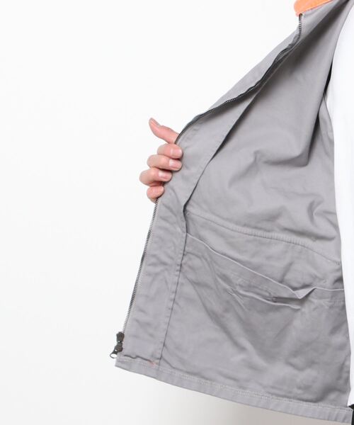 Levi's(リーバイス)の「SKATE ハンターズジャケット GRAY ORANGE(ミリタリージャケット・メンズ・マルチ・S/L/M/XL)」の3枚目の写真