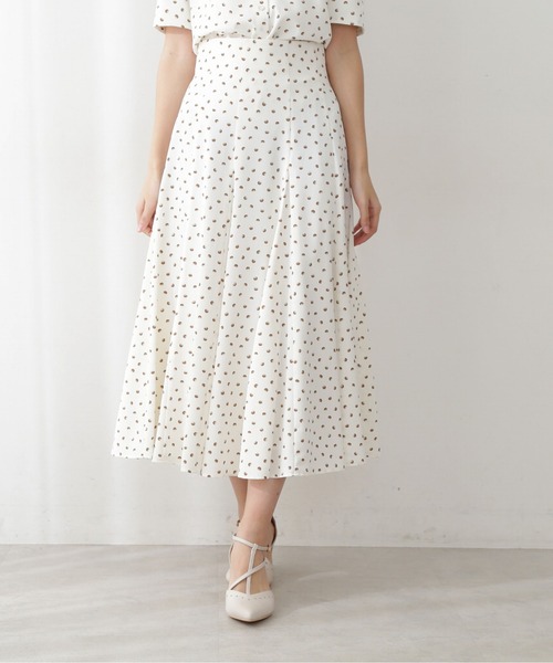 PROPORTION BODY DRESSING(プロポーションボディドレッシング)の「【美人百花5月号掲載 宇垣美里さん着用商品】ドットフレアマチハイウエストスカート / 1212120401(スカート・レディース・ブラック/ホワイト系その他・SMALL/MEDIUM)」の16枚目の写真