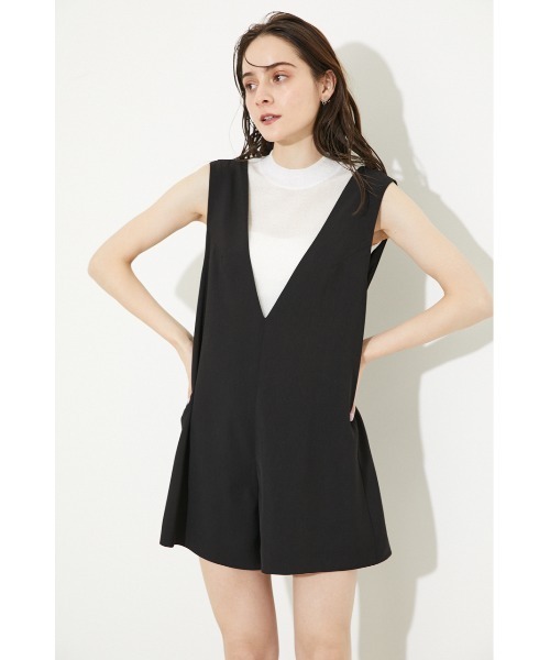 rienda（リエンダ）の「Vネックショートロンパース（つなぎ/オールインワン・レディース・ブラック/ベージュ/パープル・FREE）」の2枚目の写真