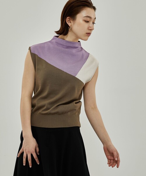 CITY TOKYO（シティトウキョウ）の「カラーブロックニットトップス（ニット/セーター・レディース・ライトブルー/ブラック/グリーン/モカ・FREE）」の21枚目の写真