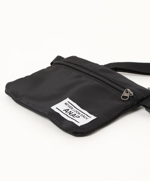 ANAP kids（アナップキッズ）の「サコッシュ付きビッグTシャツ（Tシャツ/カットソー・キッズ・オフホワイト/ラベンダー/ミント・110cm/120cm/130cm）」の5枚目の写真