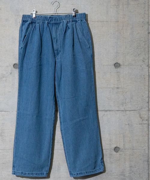 JOHN'S CLOSET(ジョンズクローゼット)の「【3】ストレッチツイル スケーター ワイドパンツ(チノパンツ・メンズ・ブラック/レッド/オレンジ/ブルー/グリーン/インディゴブルー/パープル/ブラウン・LARGE/MEDIUM/X-LARGE)」の1枚目の写真