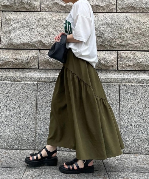 KOBE LETTUCE(コウベレタス)の「ミニ裏毛ロゴトップス(スウェット・レディース・グリーン/ピンク/ダークブラウン/オフホワイト/ブラック/グレー系・FREE)」の21枚目の写真