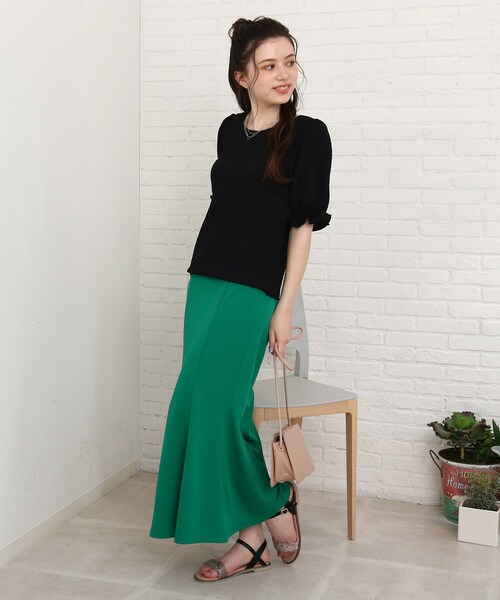 Cutie Blonde(キューティーブロンド)の「◆【S-L】タテシワクループルオーバー(Tシャツ/カットソー・レディース・オフホワイト/イエロー/ブラック・03/02/01)」の21枚目の写真