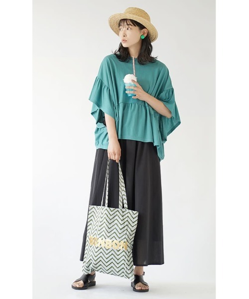 e-zakkamania stores（イーザッカマニアストアーズ）の「フリル スクエアポンチョ プルオーバー（Tシャツ/カットソー・レディース・ブルーグリーン/ホワイト/ブラック・M）」の13枚目の写真