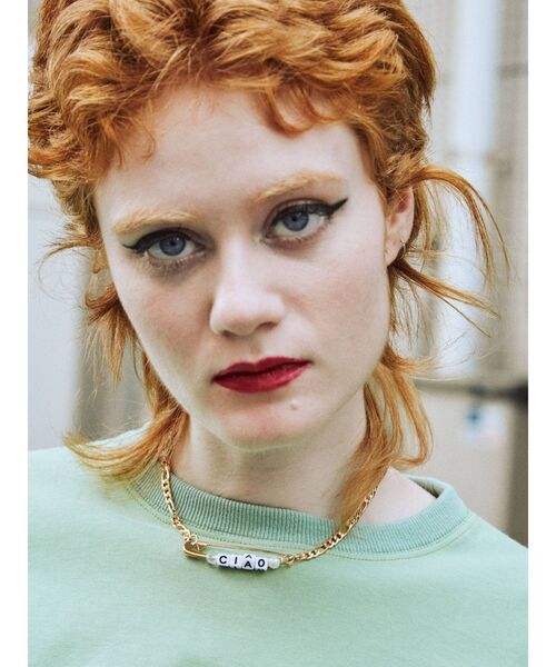 jouetie（ジュエティ）の「セーフティピンロゴネックレス（ネックレス・レディース・シルバー/ゴールド・FREE）」の3枚目の写真