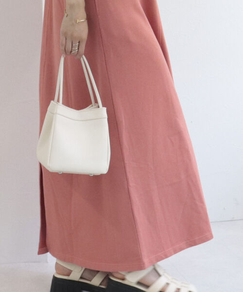 fredy emue（フレディエミュ）の「ボックス　ミニバッグ（トートバッグ・レディース・ライトブルー/ブラック/ミント/キナリ・FREE）」の7枚目の写真