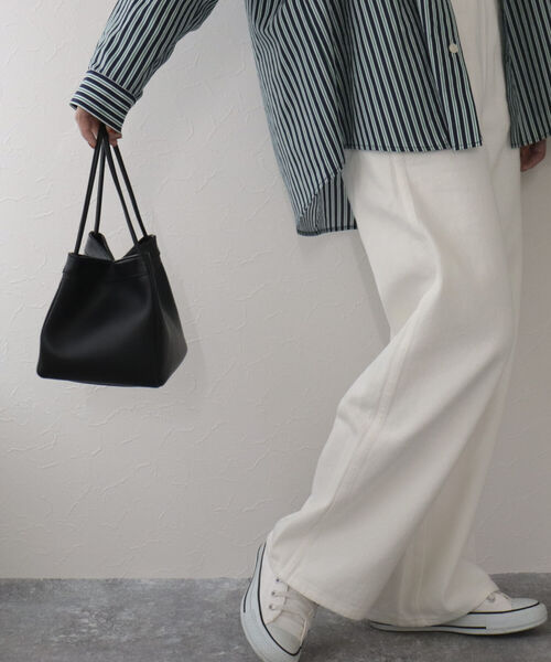 fredy emue（フレディエミュ）の「ボックス　ミニバッグ（トートバッグ・レディース・ライトブルー/ブラック/ミント/キナリ・FREE）」の17枚目の写真