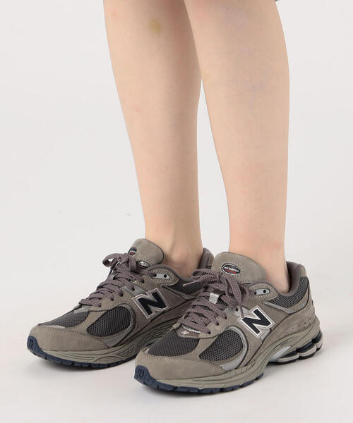 TOMORROWLAND (トゥモローランド)の「New Balance ML2002R スニーカー(スニーカー・レディース・グレー系その他・23/24/25)」の5枚目の写真