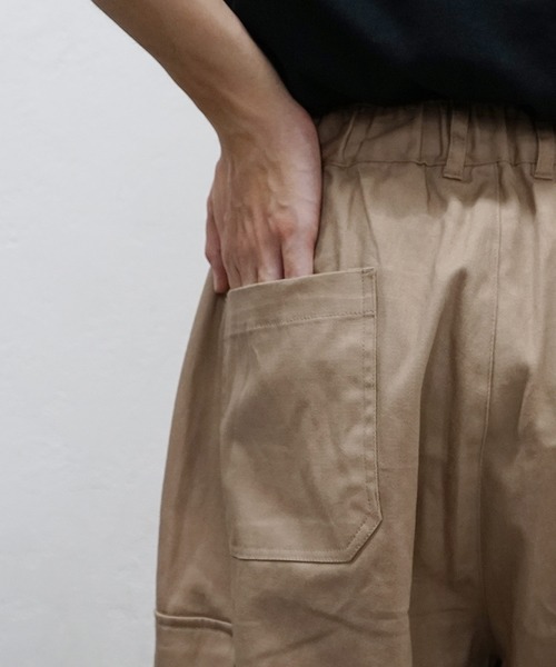MinoriTY（マイノリティ）の「【MinoriTY】スーパーワイドカーゴパンツ ワイドパンツ ミリタリーパンツ ワークパンツ メンズ 秋服（カーゴパンツ・メンズ・ホワイト/ブラック/カーキ/ベージュ・M/L/XL）」の8枚目の写真
