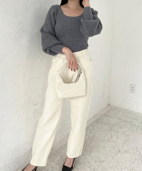 Lamoa（ラモア）の「Lamoa/ボリュームスリーブ スクエアネック リブニット（ニット/セーター・レディース・ブラック/ブラウン/グレー/ピンク/アイボリー・FREE）」の17枚目の写真