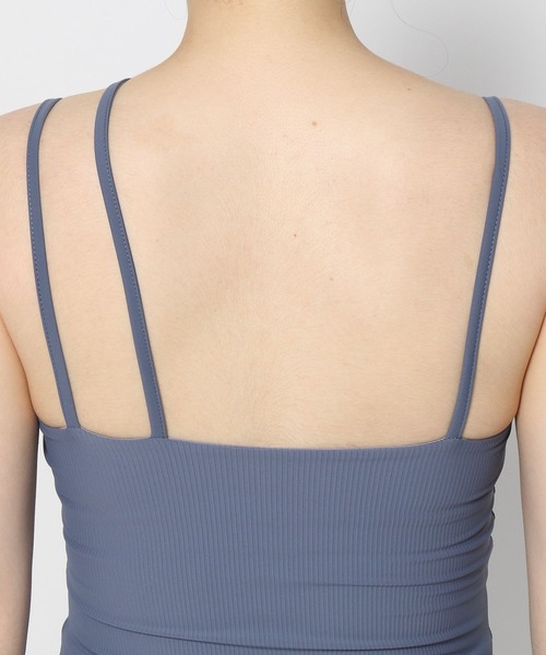 HEREIAM（ヘレイアム）の「【HEREIAM】斜めストラップキャミ(カップ付き)（キャミソール・レディース・ブラック/ブルー・SMALL/MEDIUM/LARGE）」の14枚目の写真