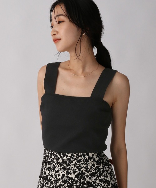 A part by（アパートバイ）の「12GPEスクエアノースリーブプルオーバー 124297（タンクトップ・レディース・ブラック/カーキ/アイボリー/ライトブラウン・FREE）」の3枚目の写真