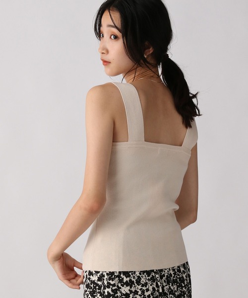 A part by（アパートバイ）の「12GPEスクエアノースリーブプルオーバー 124297（タンクトップ・レディース・ブラック/カーキ/アイボリー/ライトブラウン・FREE）」の6枚目の写真